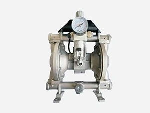Pompe à membrane italienne